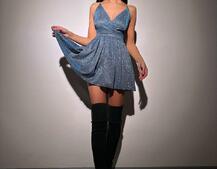 Блискуча сукня з пишною спідницею та шнурівкою на спинці Блискуча сукня з пишною спідницею та шнурівкою на спинці | PUSHKA SHOP