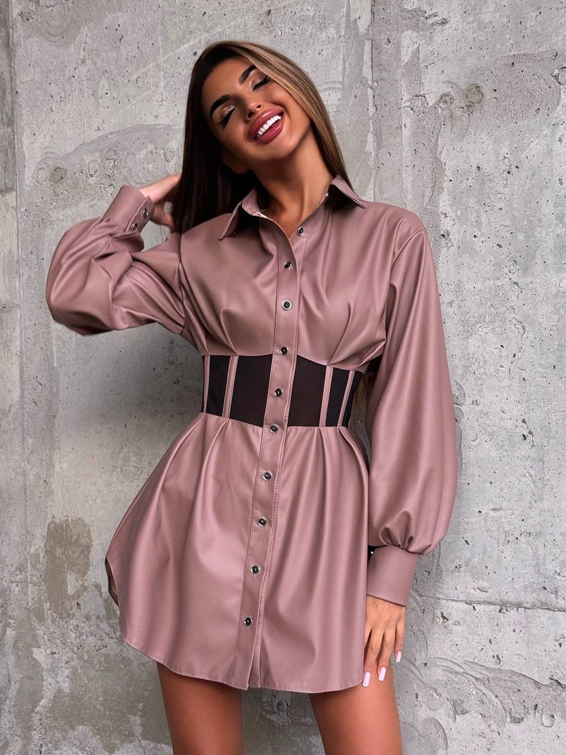 Сукня-сорочка з корсетними елементами з еко-шкіри Сукня-сорочка з корсетними елементами з еко-шкіри | PUSHKA SHOP