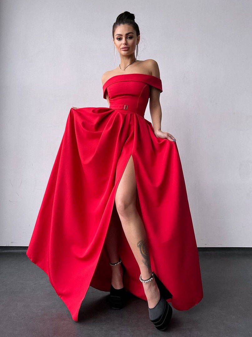 Сукня максі з відкритими плечима  Сукня максі з відкритими плечима  | PUSHKA SHOP