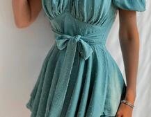 Платье со сборкой на груди и пышной юбкой  Платье со сборкой на груди и пышной юбкой  | PUSHKA SHOP