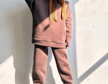 Теплий комплект: худі + спортивні штани Теплий комплект: худі + спортивні штани | PUSHKA SHOP