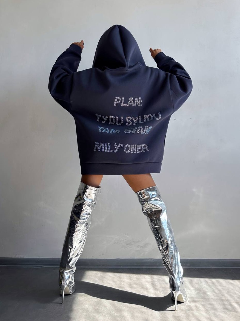 Трендове худі over size із сяючими стразами  | PUSHKA SHOP