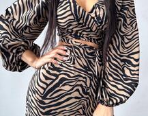 Комплект: топ із зав'язками на талії + спідниця міді з розрізом Комплект: топ із зав'язками на талії + спідниця міді з розрізом | PUSHKA SHOP