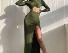 Трикотажный комплект: топ с чашечками push up + юбка миди с разрезом  Трикотажный комплект: топ с чашечками push up + юбка миди с разрезом  | PUSHKA SHOP