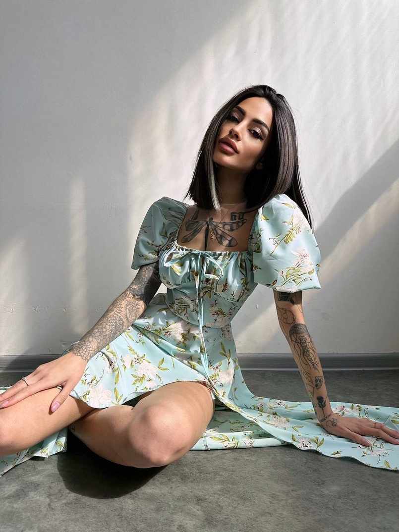 Сукня- міді  з квітковим принтом Сукня- міді  з квітковим принтом | PUSHKA SHOP