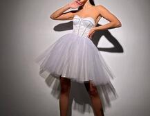 Комплект: корсет, декорований стразами  +  пишна фатинова спідниця Комплект: корсет, декорований стразами  +  пишна фатинова спідниця | PUSHKA SHOP