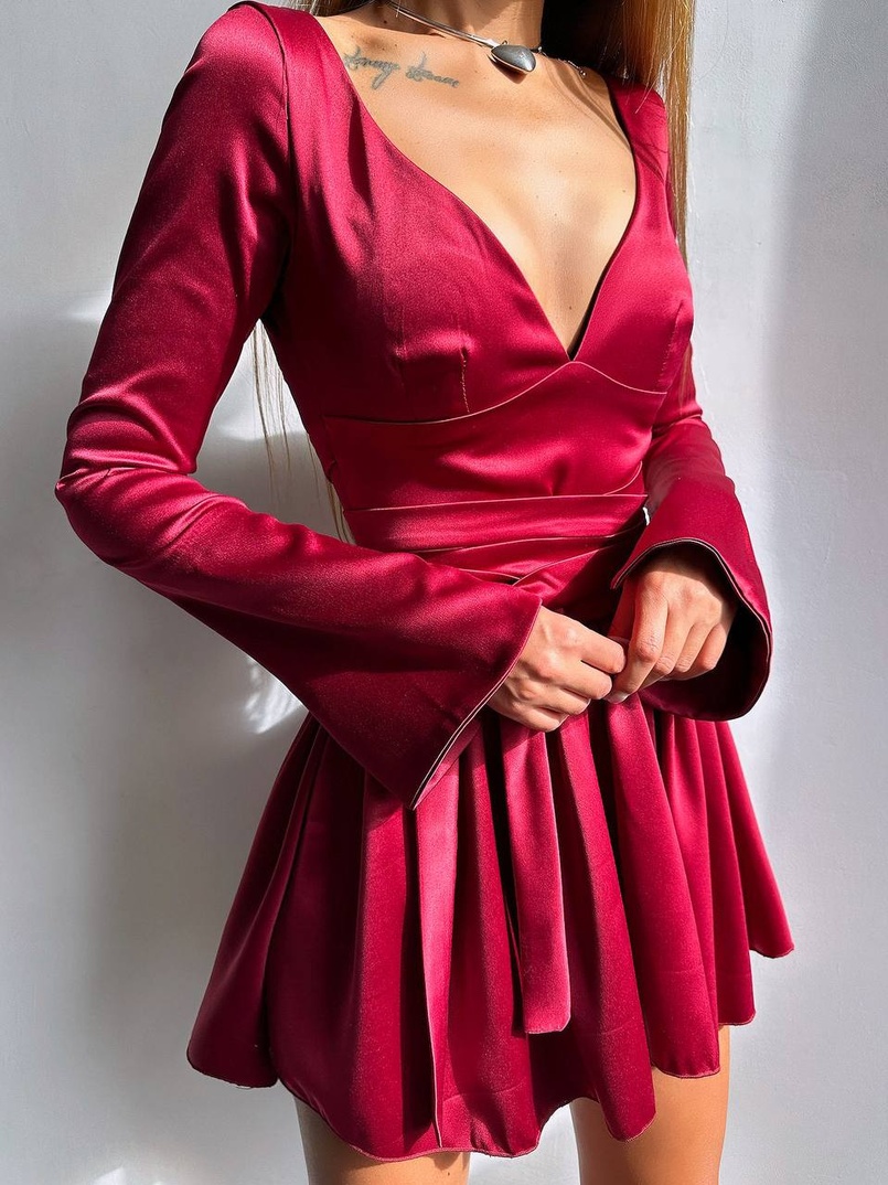 Атласна корсетна сукня  з пишною спідницею та зав‘язками на талії | PUSHKA SHOP