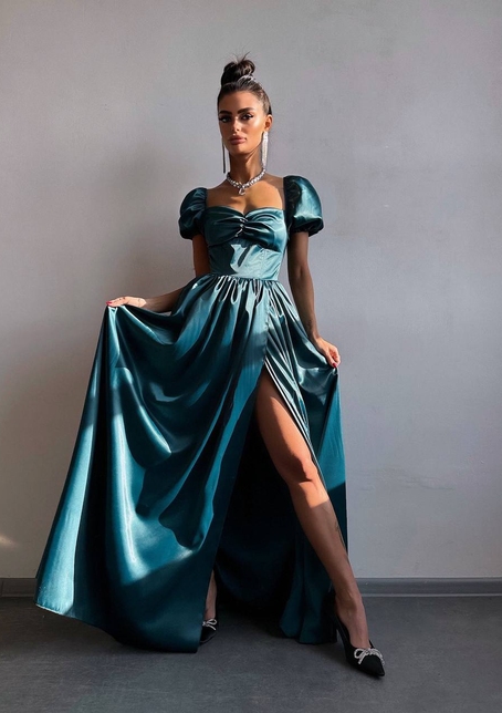 Атласна сукня максі із розрізом на спідниці | PUSHKA SHOP