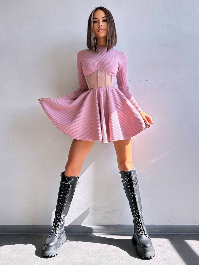 Приталена сукня з корсетною вставкою та спідницею-сонцем Приталена сукня з корсетною вставкою та спідницею-сонцем | PUSHKA SHOP