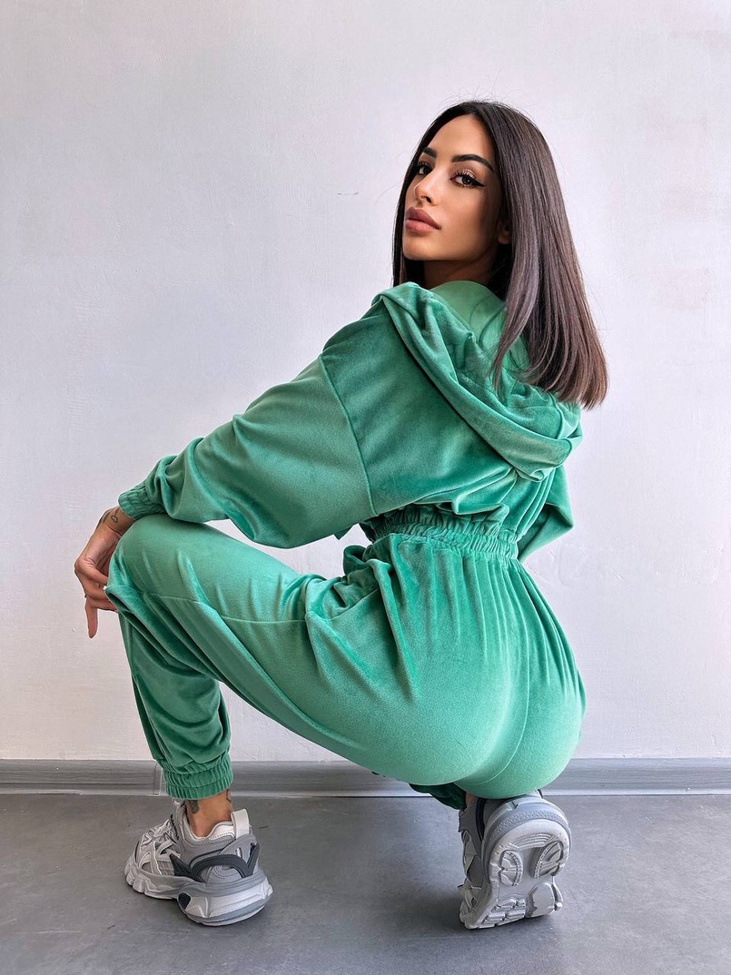 Велюровий комбінезон   Велюровий комбінезон   | PUSHKA SHOP