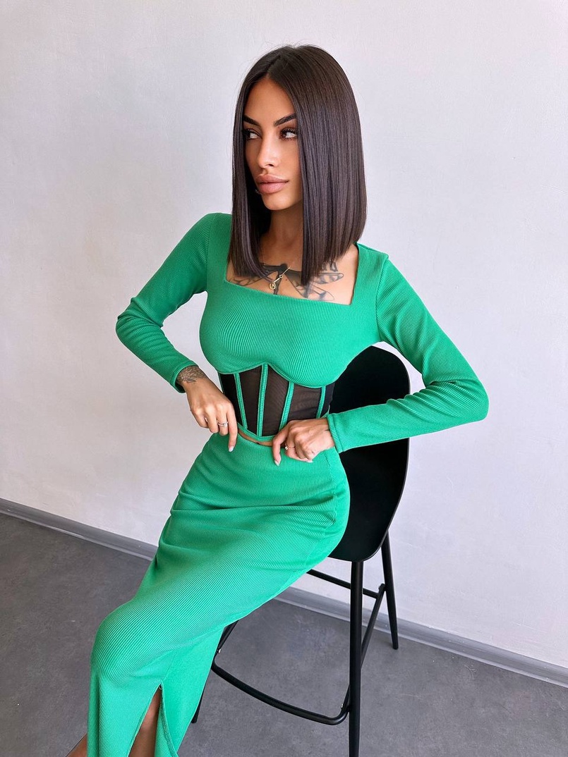 Трикотажний комплект: топ з елементами корсету та спідниця з розрізами  Трикотажний комплект: топ з елементами корсету та спідниця з розрізами  | PUSHKA SHOP