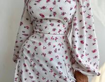 Сукня -міді зі шнурівкою на спинці та розрізом на ніжці Сукня -міді зі шнурівкою на спинці та розрізом на ніжці | PUSHKA SHOP