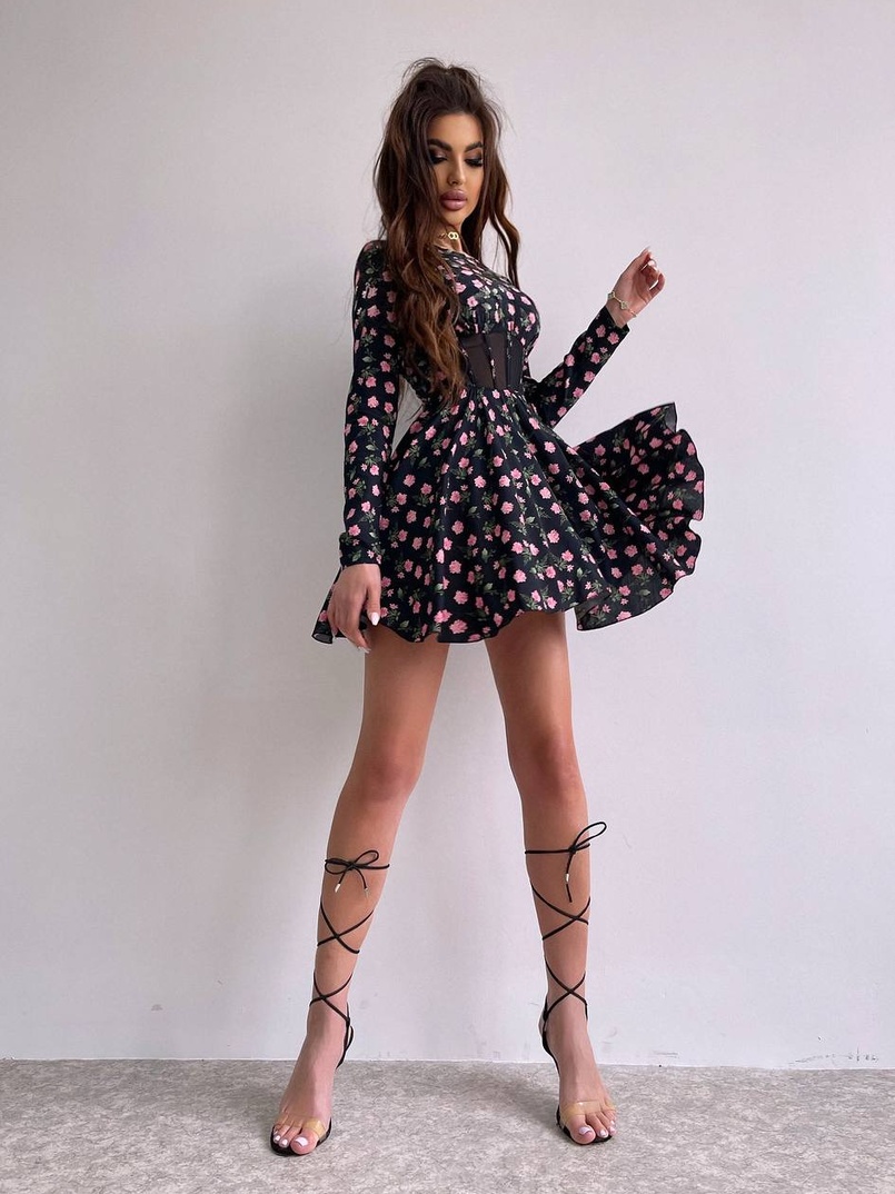 Приталена сукня з корсетною вставкою та спідницею-сонцем | PUSHKA SHOP