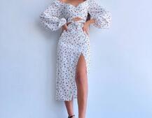 Квітковий комплект: топ із зав'язками на талії + спідниця міді з розрізом Квітковий комплект: топ із зав'язками на талії + спідниця міді з розрізом | PUSHKA SHOP