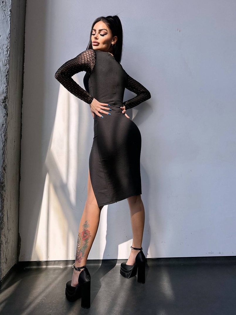 Сукня с вставками сітки та розрізом на ніжці  Сукня с вставками сітки та розрізом на ніжці  | PUSHKA SHOP