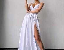 Сукня максі на тонких бретелях з розрізом на спідниці  Сукня максі на тонких бретелях з розрізом на спідниці  | PUSHKA SHOP