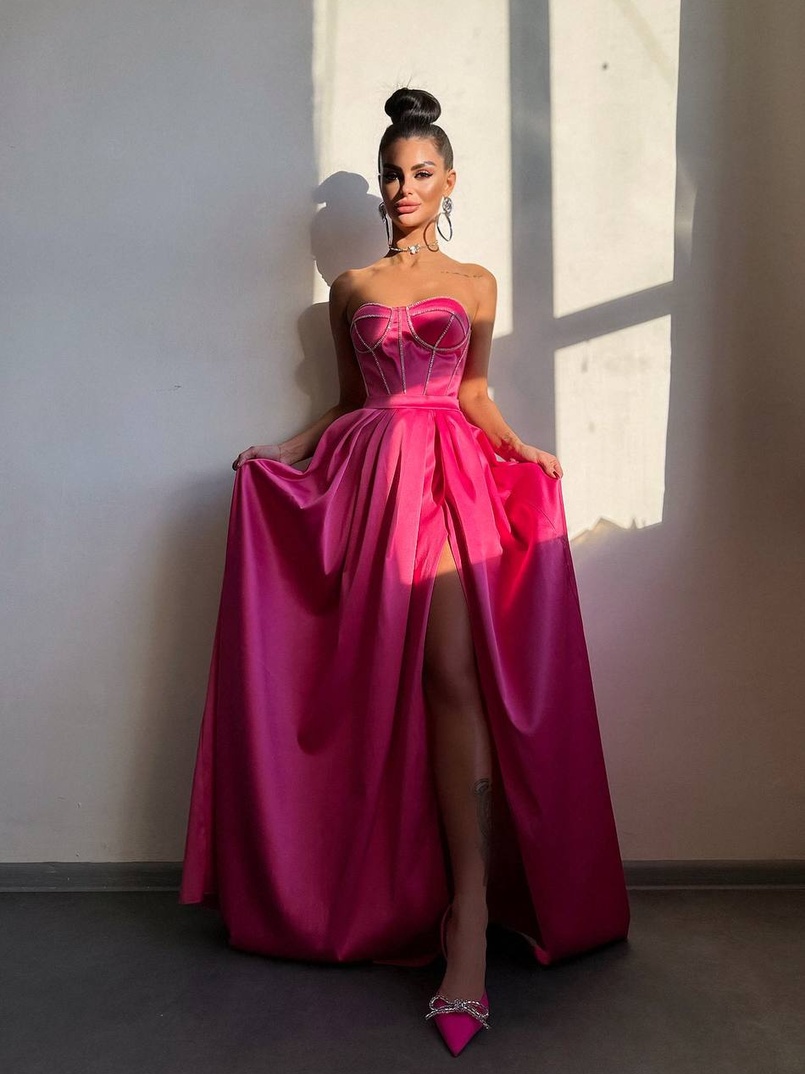 Комплект: корсет-бюстьє , декорований стразами  + спідниця максі з розрізом   Комплект: корсет-бюстьє , декорований стразами  + спідниця максі з розрізом   | PUSHKA SHOP