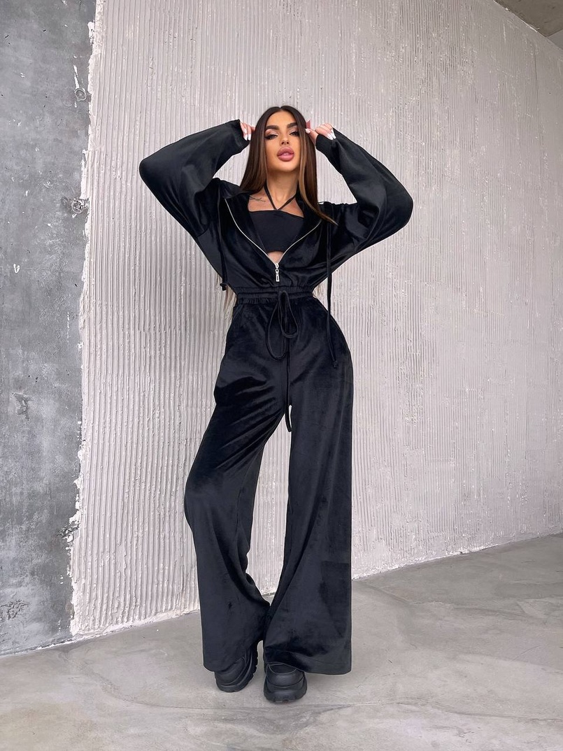 Велюровий комбінезон  Велюровий комбінезон  | PUSHKA SHOP