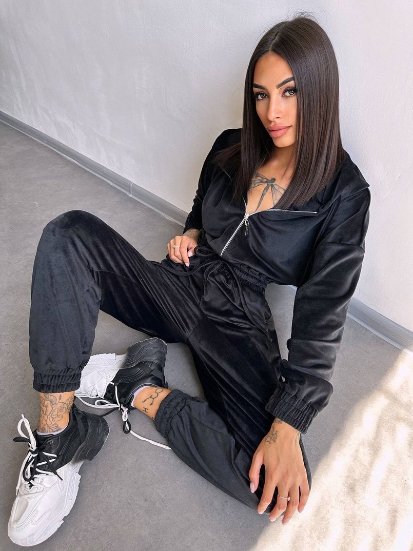 Велюровий комбінезон   Велюровий комбінезон   | PUSHKA SHOP