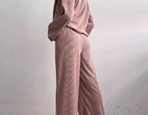 Повсякденний костюм із теплого трикотажу-рубчика Повсякденний костюм із теплого трикотажу-рубчика | PUSHKA SHOP