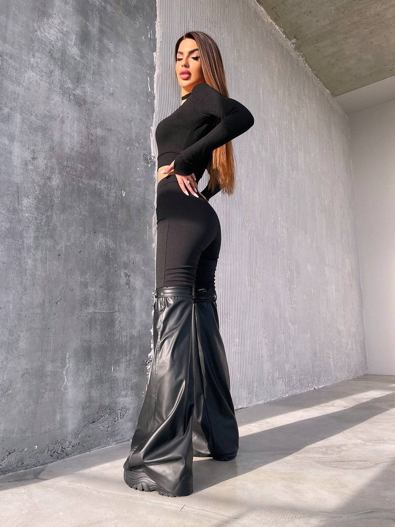 Штани-кльош  з металевими застібками   Штани-кльош  з металевими застібками   | PUSHKA SHOP