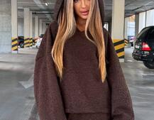 Теплий та мʼякий комплект: Обʼємний худі з капюшоном та штани з манжетами  Дуже приємний до тіла Теплий та мʼякий комплект: Обʼємний худі з капюшоном та штани з манжетами  Дуже приємний до тіла | PUSHKA SHOP