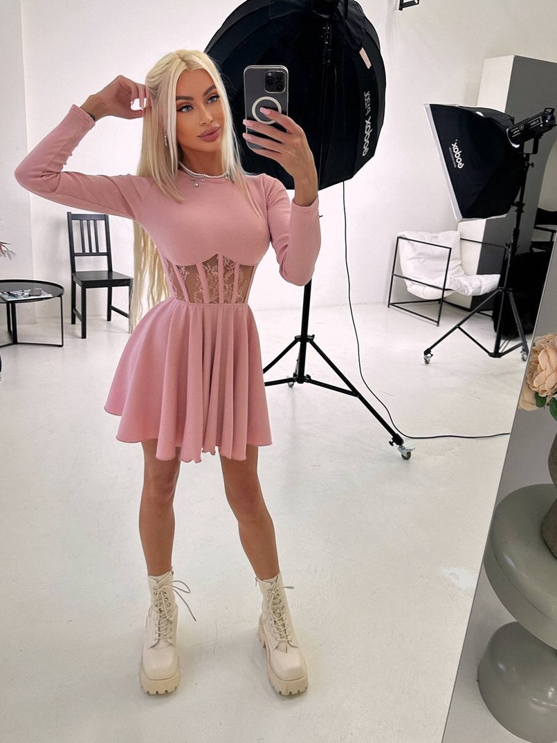 Трикотажна корсетна сукня з мереживом та пишною спідницею  | PUSHKA SHOP