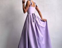 Сукня максі із чашечками та корсетним верхом Сукня максі із чашечками та корсетним верхом | PUSHKA SHOP