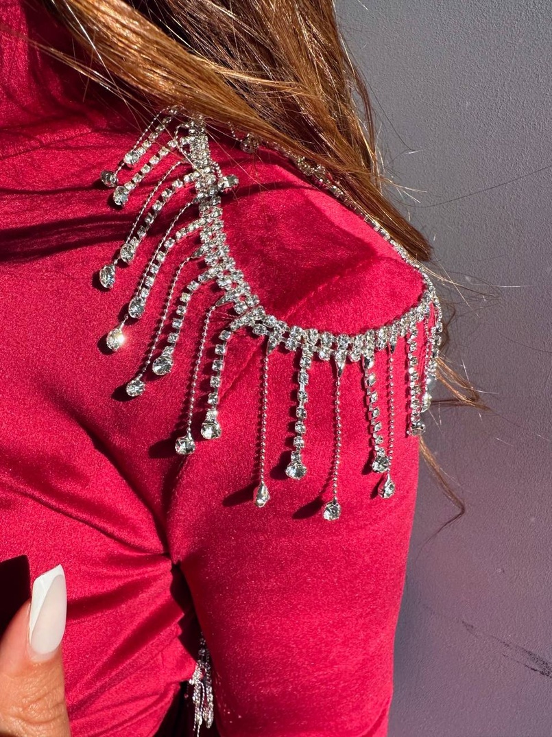 Оксамитова сукня з відкритою спинкою, декорована бахромою зі страз Оксамитова сукня з відкритою спинкою, декорована бахромою зі страз | PUSHKA SHOP