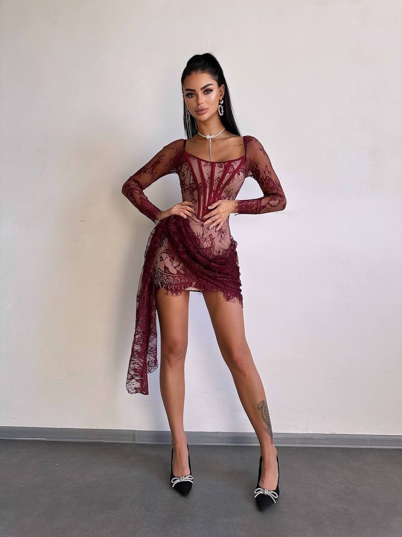 Мереживна сукня міні зі шлейфом Мереживна сукня міні зі шлейфом | PUSHKA SHOP