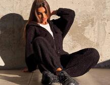 Теплий та мʼякий комбінезон Тедді на флісі Дуже приємний до тіла Теплий та мʼякий комбінезон Тедді на флісі Дуже приємний до тіла | PUSHKA SHOP