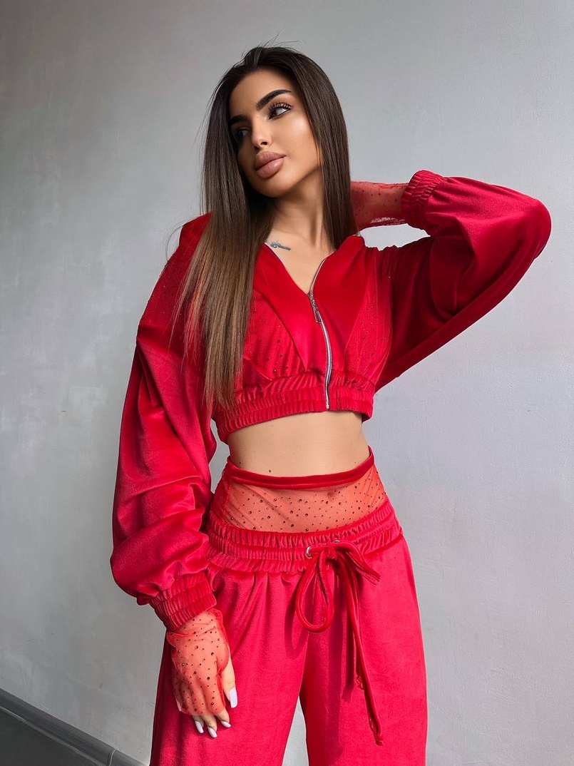 Велюровий комплект декорований стразами( бомбер+ рукавички+ штани + трусики) Велюровий комплект декорований стразами( бомбер+ рукавички+ штани + трусики) | PUSHKA SHOP