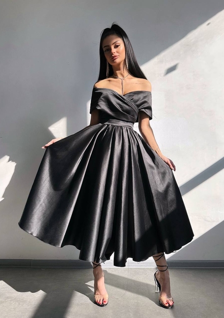 Романтична сукня міді з відкритими плечима та пишною спідницею | PUSHKA SHOP