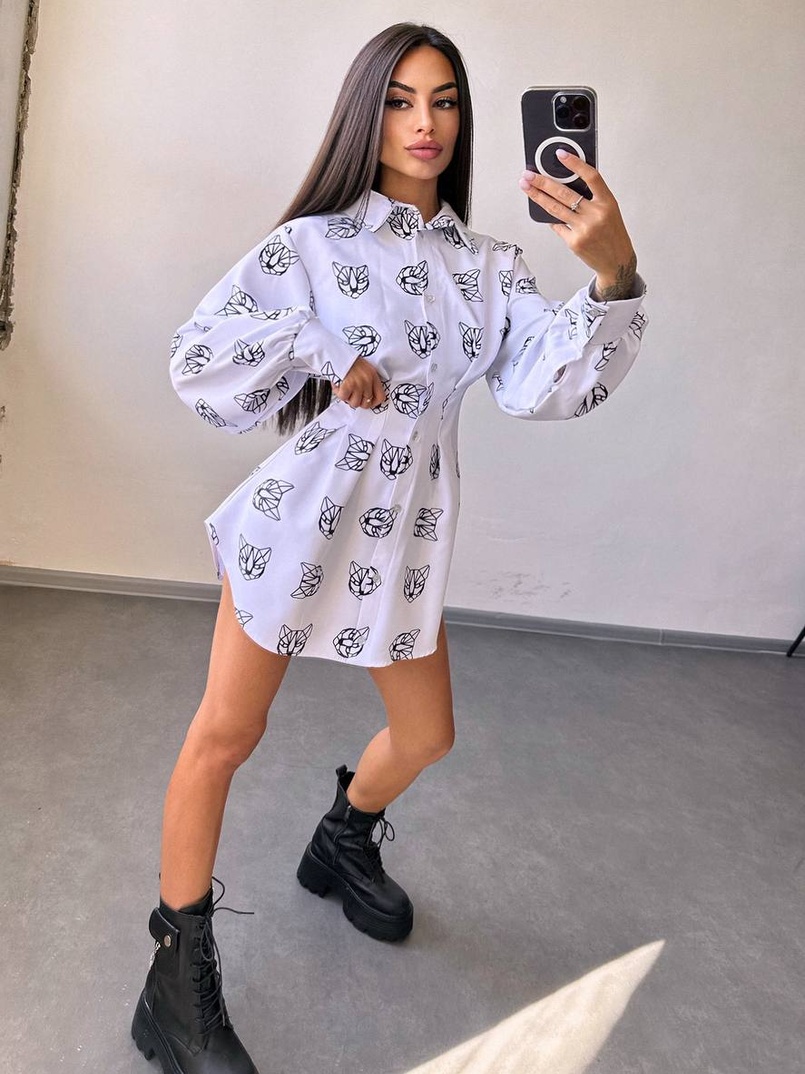 Приталена сорочка з принтом Приталена сорочка з принтом | PUSHKA SHOP