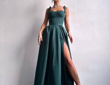 Сукня максі із чашечками та корсетним верхом Сукня максі із чашечками та корсетним верхом | PUSHKA SHOP