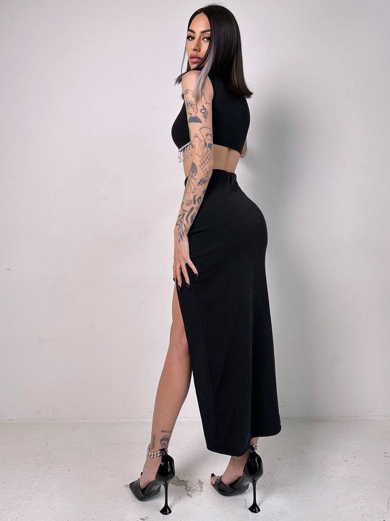 Комплект: топ з бахромою зі страз та спідниця з розрізом  | PUSHKA SHOP