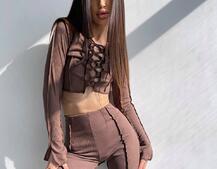 Комплект: топ зі шнурівкою на грудях + легінси Комплект: топ зі шнурівкою на грудях + легінси | PUSHKA SHOP