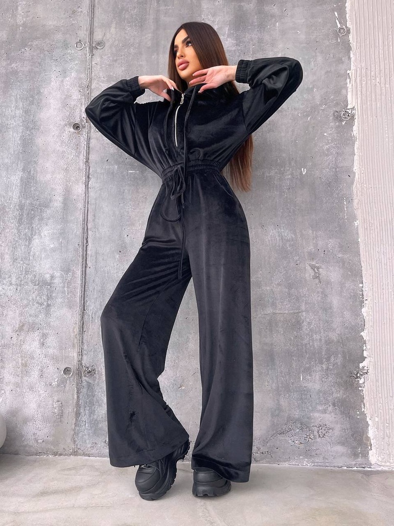 Велюровий комбінезон  Велюровий комбінезон  | PUSHKA SHOP